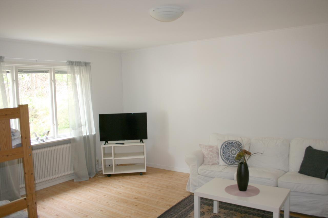 Borggarden Apartment Hultsfred Buitenkant foto